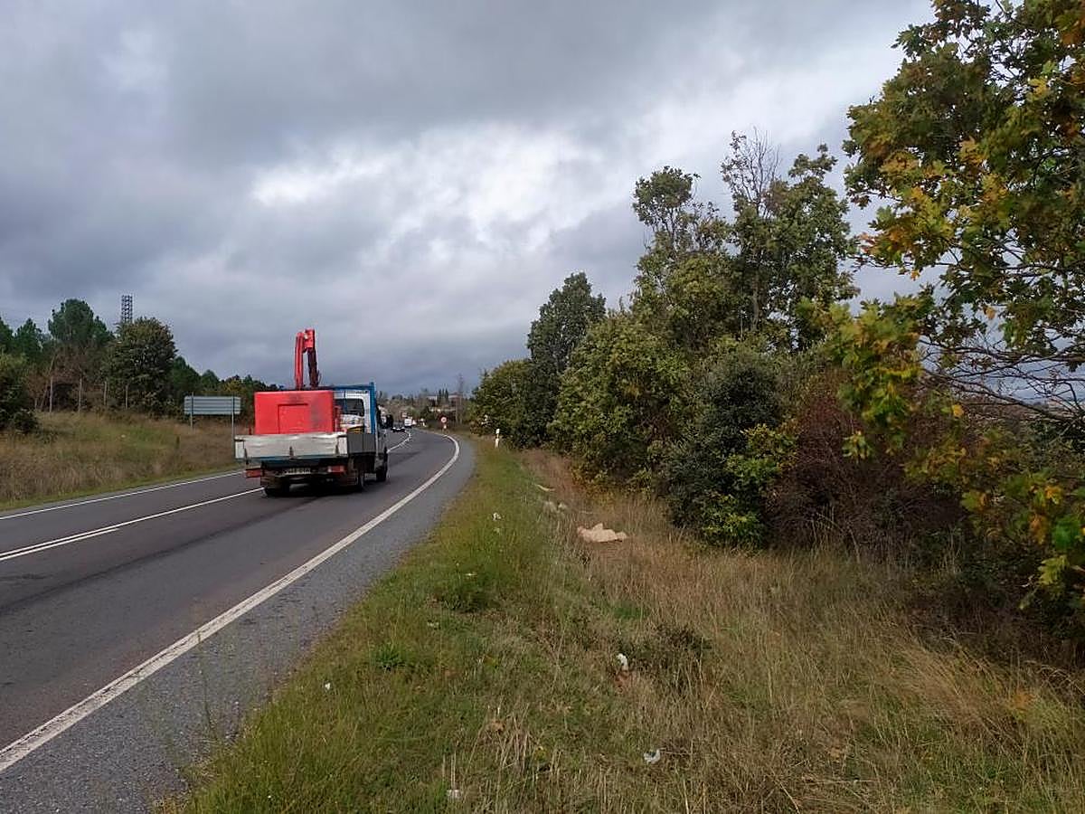 Acceso sur de Guijuelo por la N-630 en el tramo que transcurre paralelo a la dehesa
