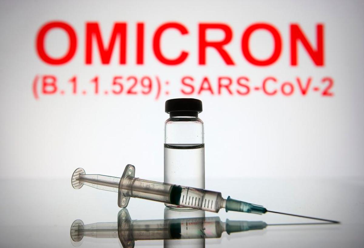 La descubridora sudafricana de la variante ómicron pide que no cunda el pánico: ‘Los casos son muy leves’