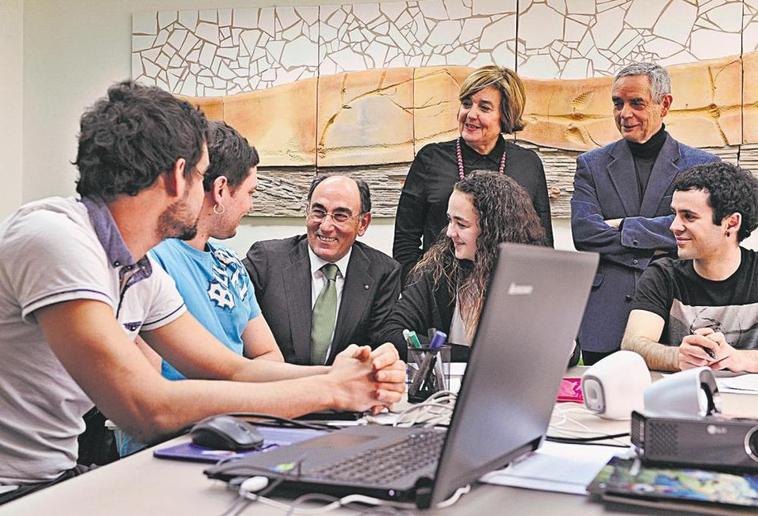 Ignacio Galán en un encuentro de fomento del empleo joven.