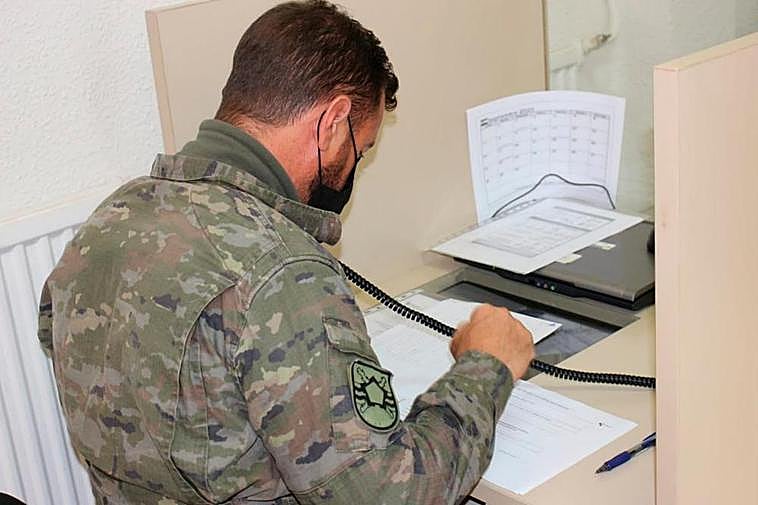 Un rastreador en la Base Aérea de Matacán