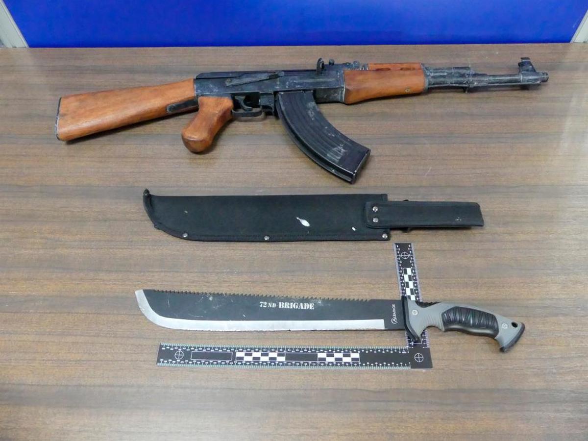 Estas son las armas intervenidas en la operación policial