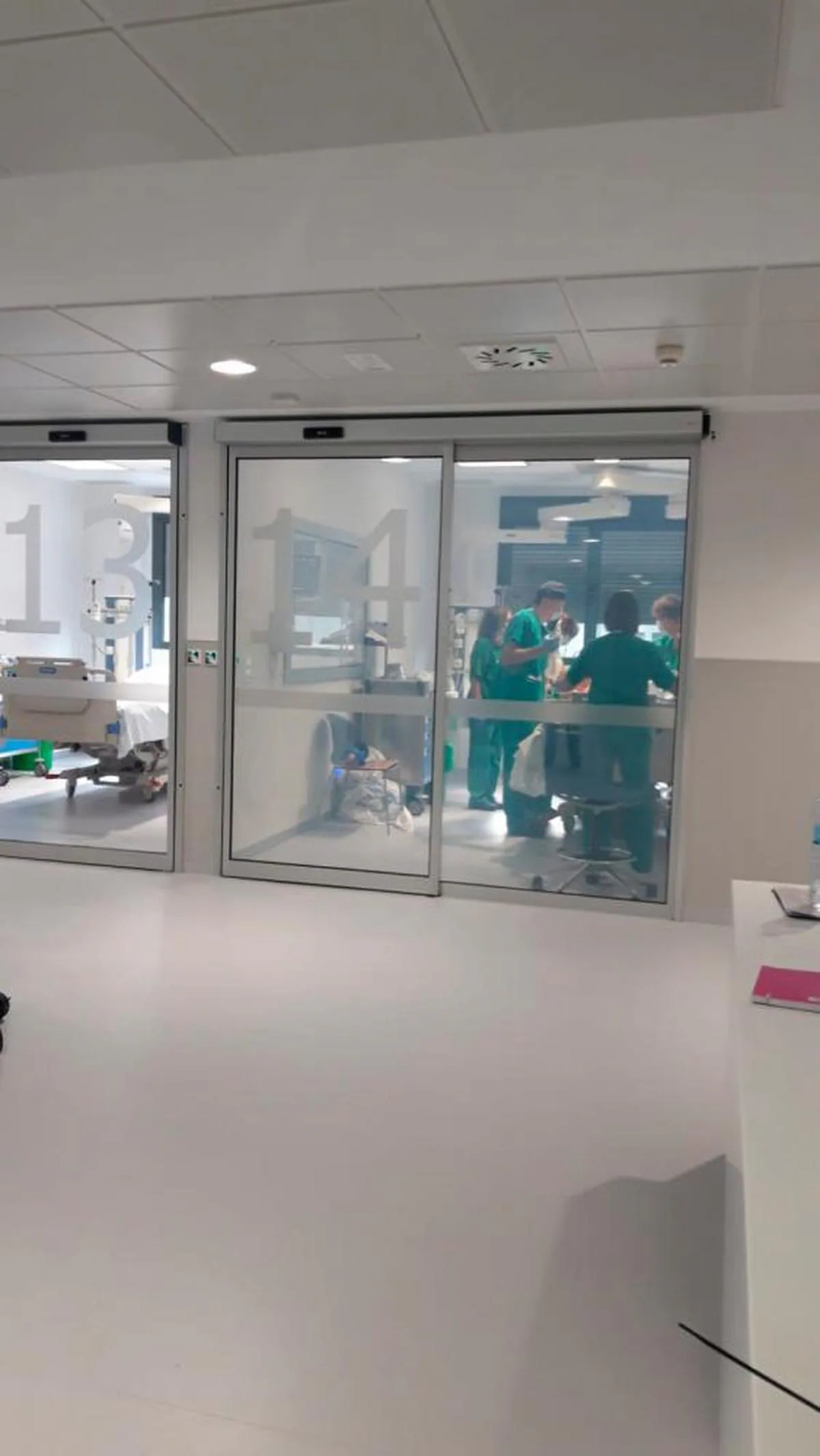 La UCI del Hospital de Salamanca roza el límite y deja de recibir enfermos de otras provincias