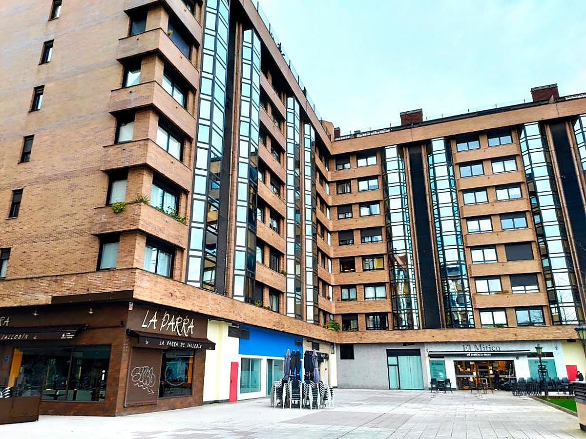 Bloque de pisos en Oviedo