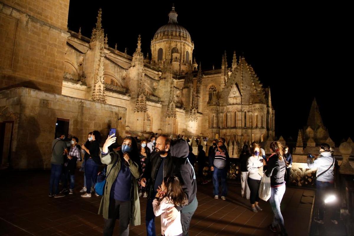 Turistas en las torres de la Catedral en la visita a Ieronimus