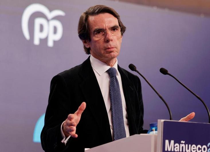 Aznar advierte de que todo voto a la izquierda sirve a la coalición de “progres de pacotilla, golpistas y Bildu”