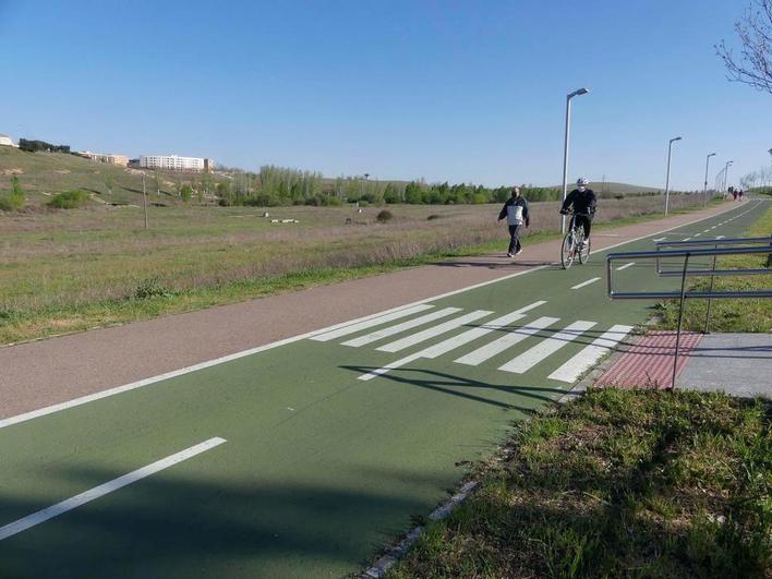 Carril bici que une Salamanca con Aldeatejada.