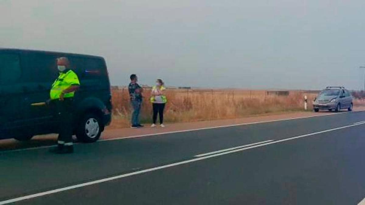 Fotografía del lugar momentos después del gravísimo accidente ocurrido en Pedrosillo el Ralo