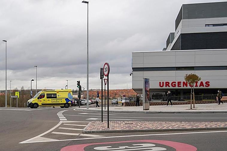 Entrada del hospital de Salamanca.