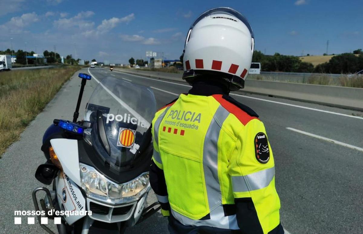 Imagen de archivo de un agente de los Mossos d’Esquadra