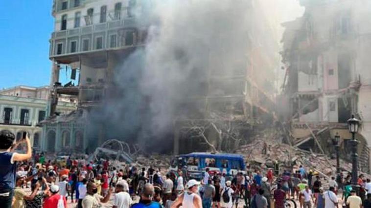 Una explosión destruye un hotel de lujo en La Habana