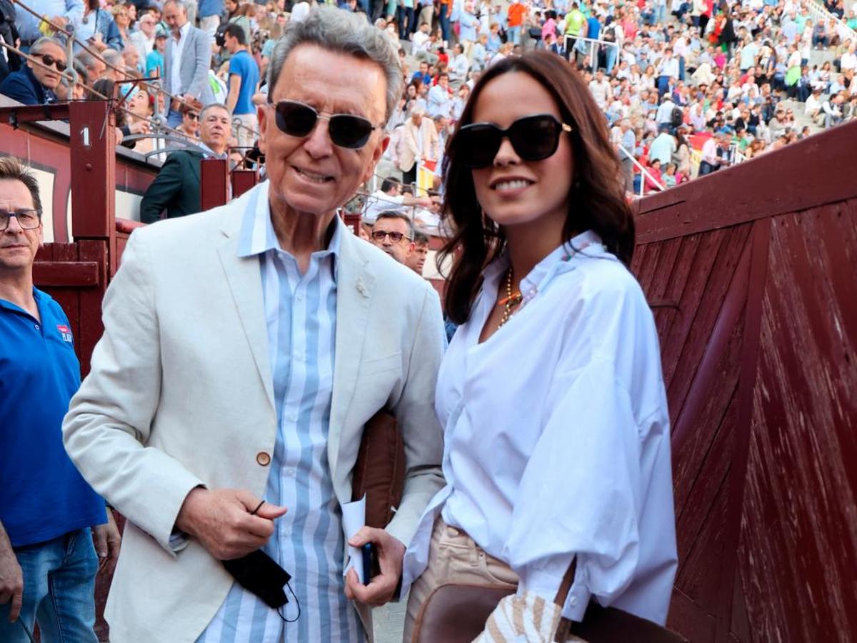 José Ortega Cano y Gloria Camila en la plaza de toros de Las Ventas