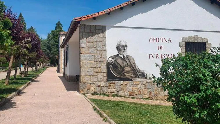 El bonito mural dedicado a Unamuno inaugurado en Candelario