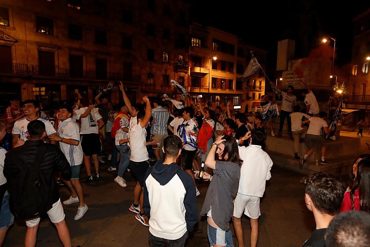 Celebración de la victoria del Madrid | ALMEIDA