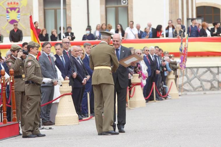 Acto militar por la fiesta de San Fernando