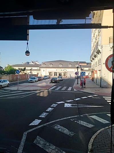 Los viajeros han cogido un autobús en Ávila para llegar a Salamanca