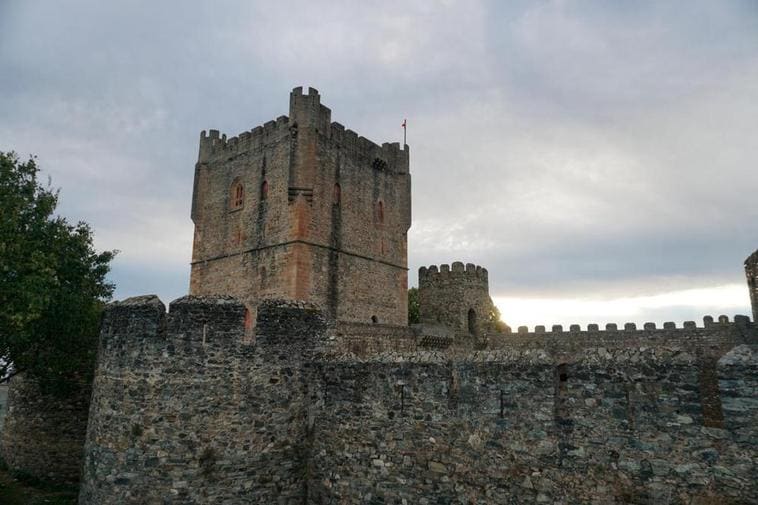 Torre del homenaje del castillo de Bragança.
