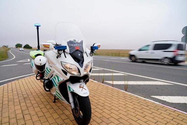 Detenido un irlandés por circular a 222 km/h por la A-62, en Robliza de Cojos