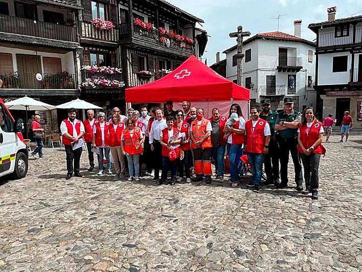 Presentación ayer del equipo de Cruz Roja en La Alberca.
