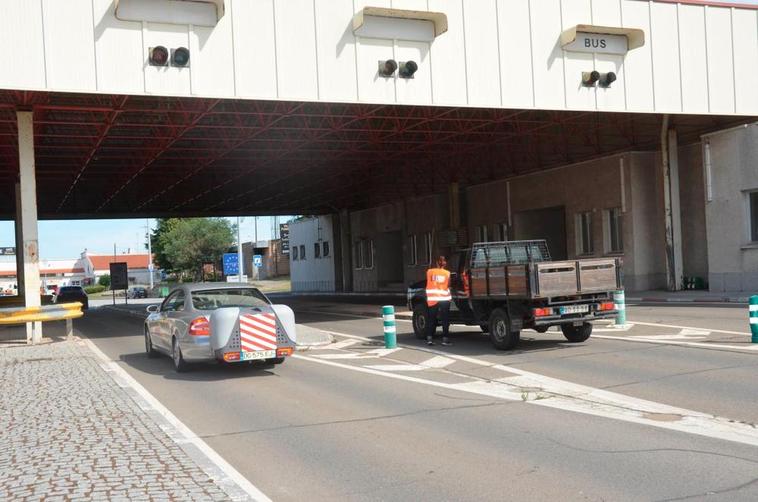 Así viven los habitantes de La Raya la crisis de los carburantes