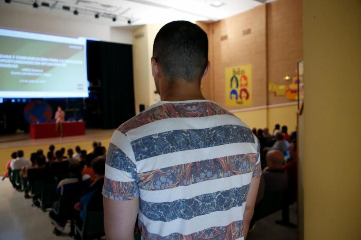 El venezolano en la primera jornada del programa ‘Prácticas de Intercomprensión de Lenguas’. | ALMEIDA