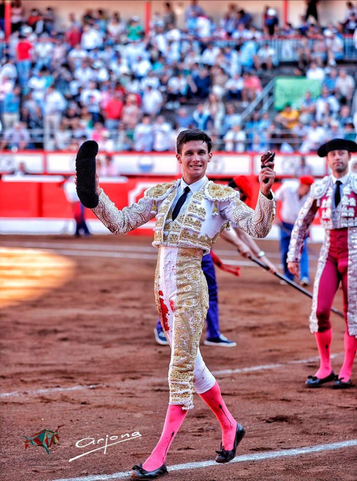 Oreja para Diosleguarde en el toro de la alternativa en Santander