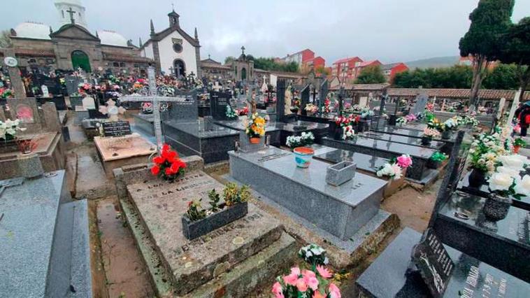 Cementerio San Carlos Borromeo.