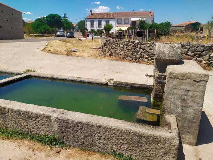 La sequía obliga a abastecer con cisternas a más pueblos este verano