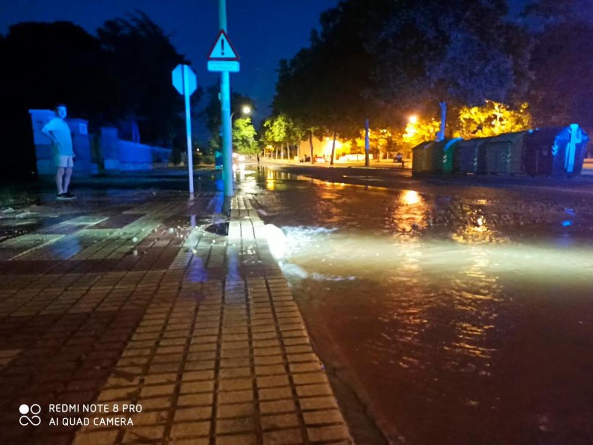 Imagen del reventón en la avenida Agustinos Reocletos