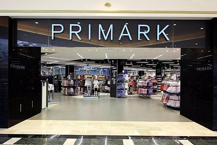 Los usuarios que sean poseedores de este producto pueden devolverlo en cualquier tienda de la cadena.