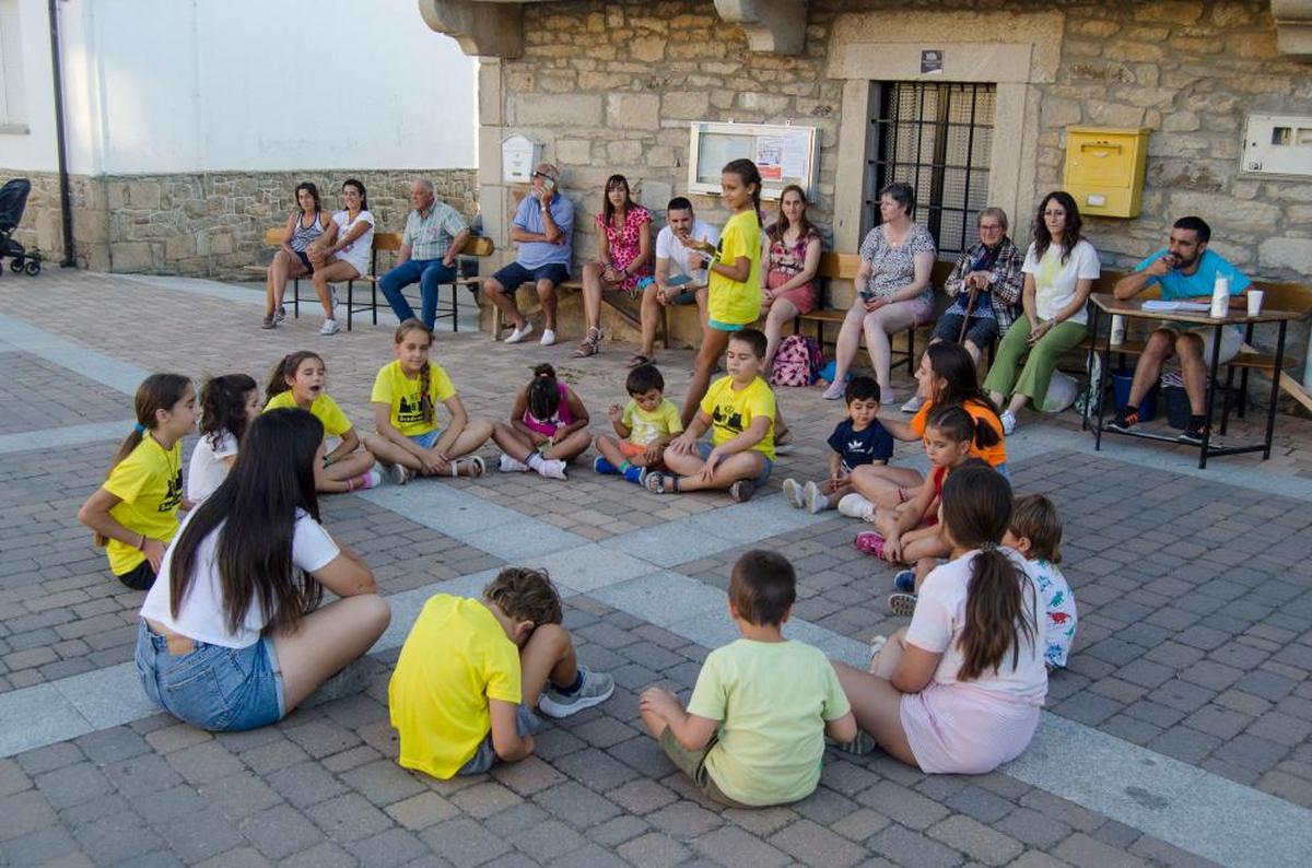 CONCURSO ‘Así somos en mi pueblo’: los juegos tradicionales nunca pasan de moda en Guadramiro