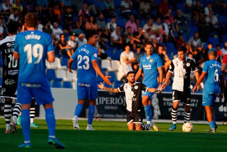 Así te hemos contado el empate a uno entre el Unionistas y el Fuenlabrada (1-1)