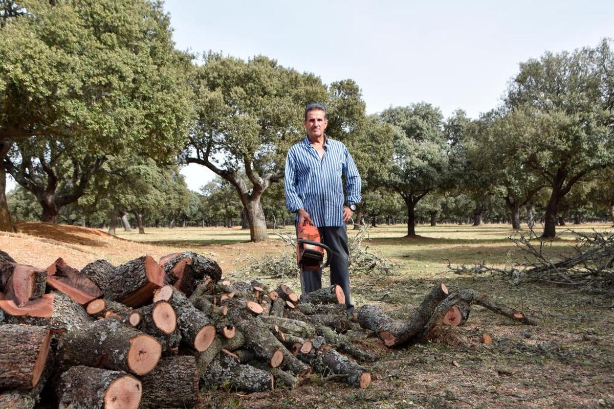 Laureano Hernández, en la finca ‘Pajuelas’.