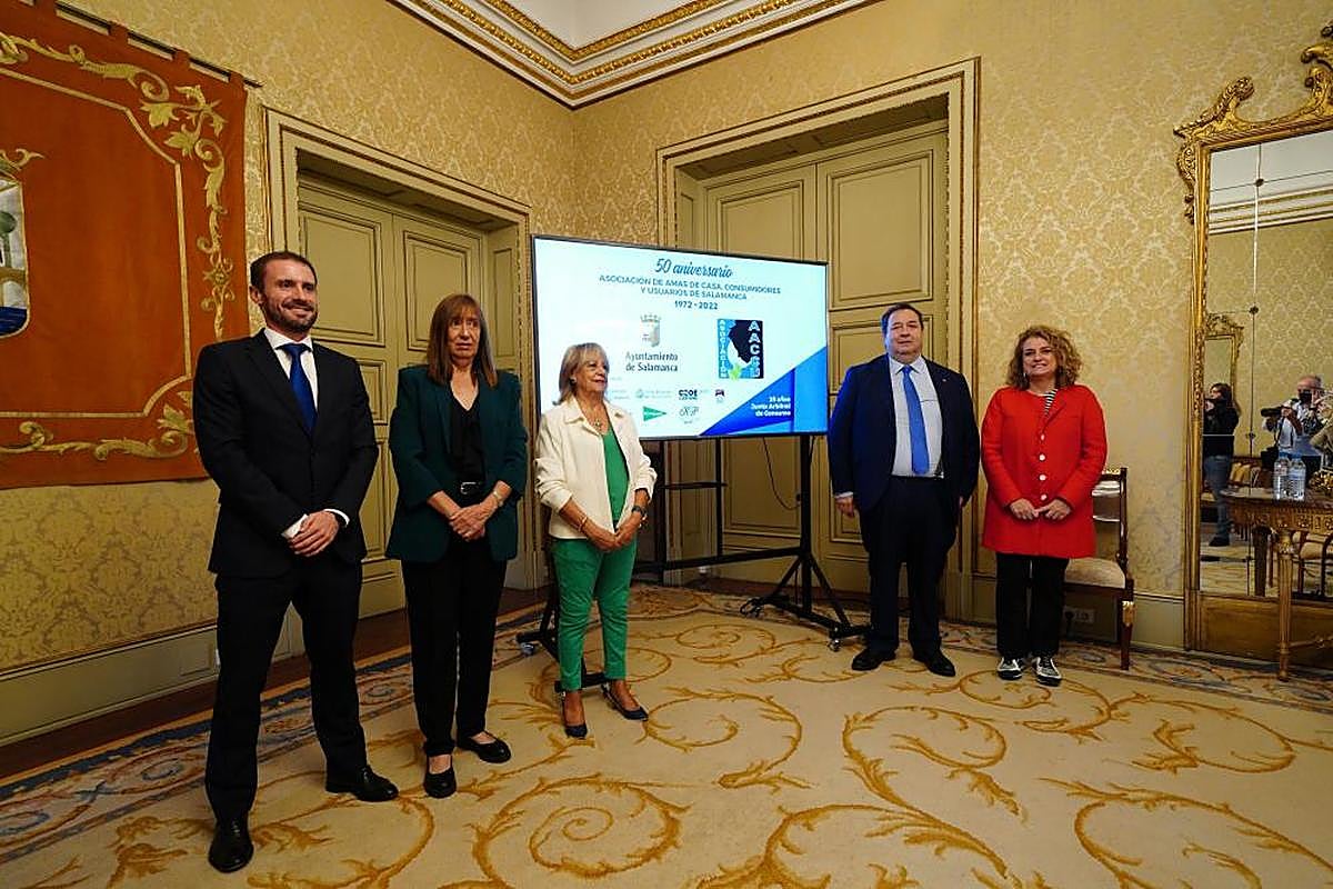 Adrián Rodríguez, María José Fresnedillo, Gracia Sánchez, Benjamín Crespo y Ana Martín Suárez
