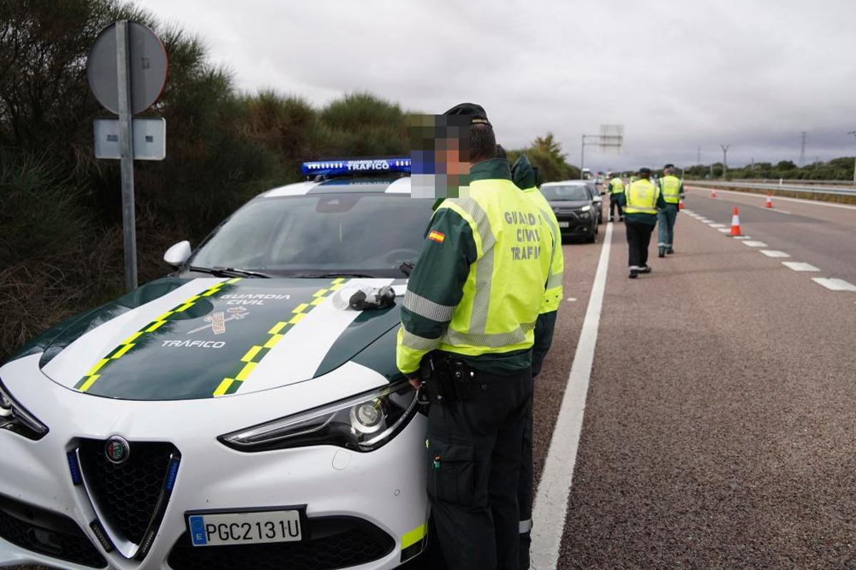 Imagen de un control de la Guardia Civil.