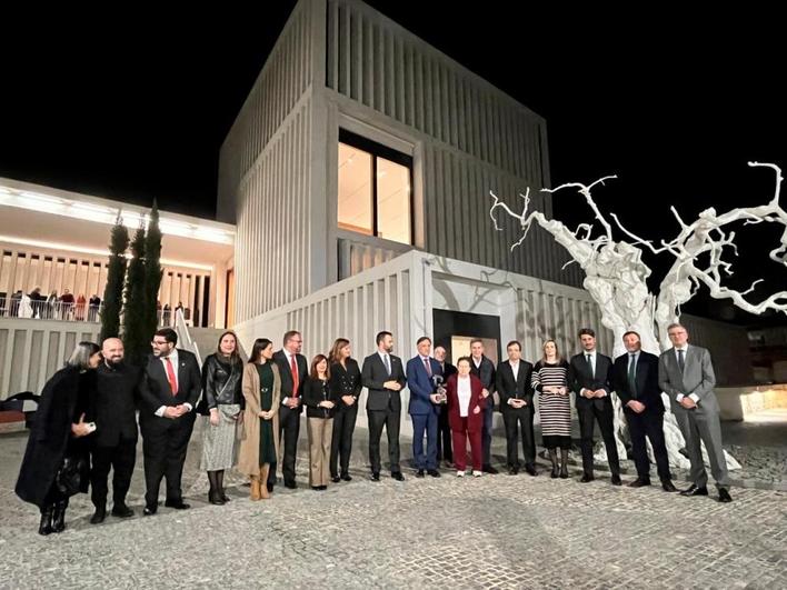 Alcaldes del Grupo de Ciudades Patrimonio tras la asamblea.