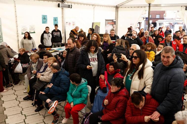 I Feria de Asociaciones y Colectivos Vecinales de Pizarrales, Barrio Blanco y El Carmen