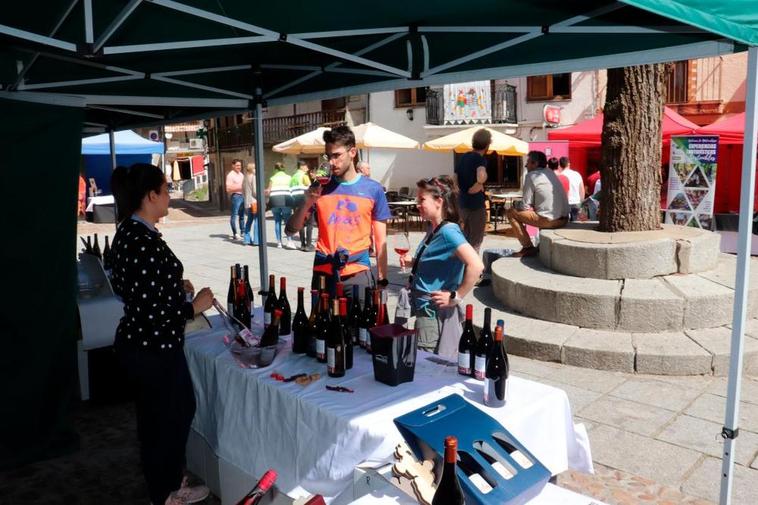 La localidad ya acogió en mayo su primera feria del vino. TEL