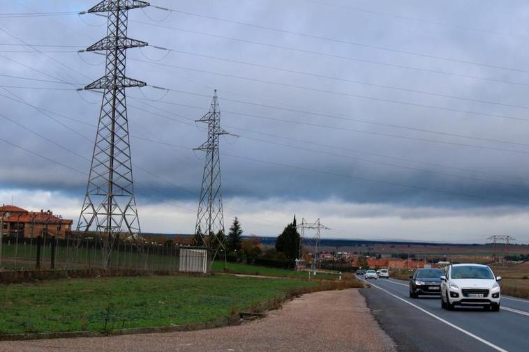 La zona de la SA-300 en la que se ha previsto el nacimiento de la circunvalación de Villamayor