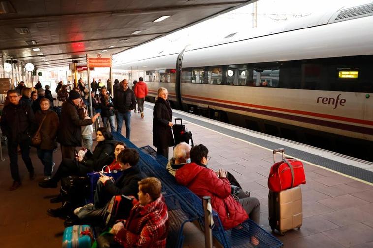 Ya hay fecha para adquirir los abonos gratuitos de los trenes de Salamanca