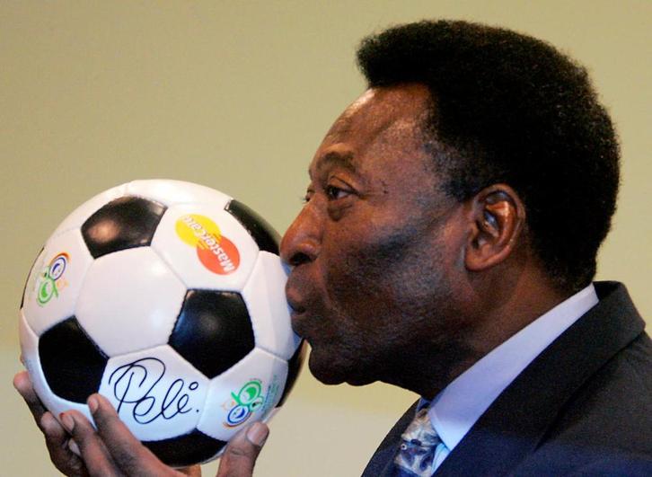 Fallece el astro brasileño Pelé a los 82 años