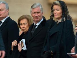 La Reina Sofía en el funeral de Benedicto XVI