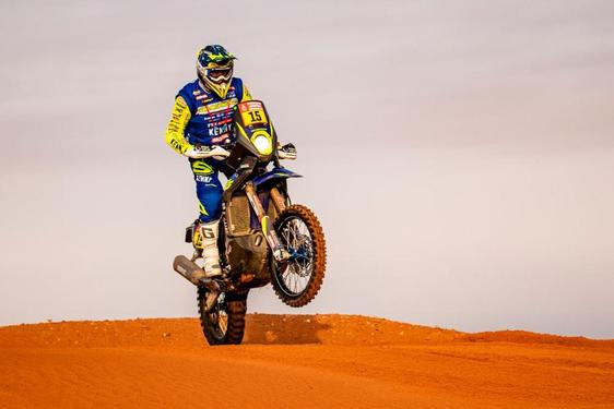 Santolino se mete en el ‘top ten’ y confirma su solidez en el Dakar