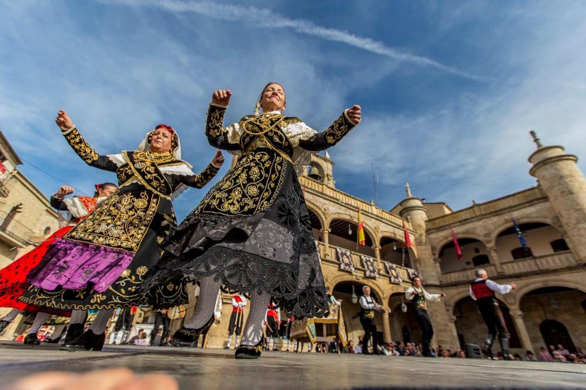 SEGUNDO PREMIO CATEGORÍA A: CHARRADA, de Roberto García Benito