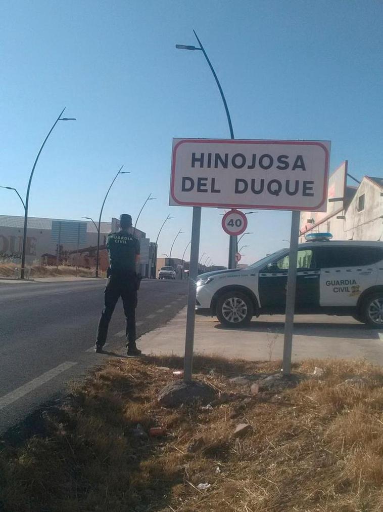 Arrestados dos hombres por disparar a otro en un pueblo de Córdoba