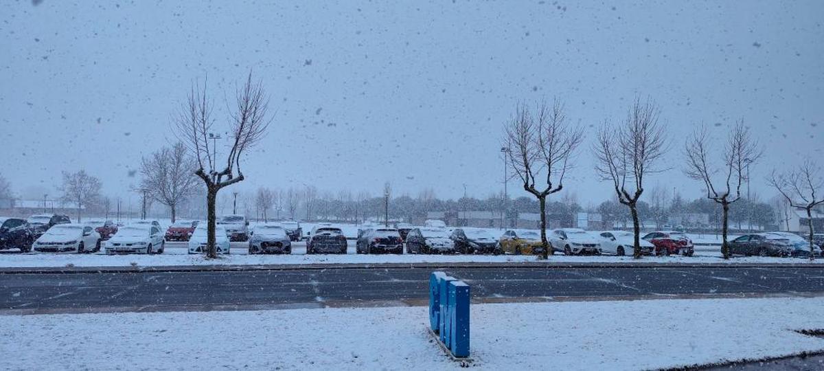 El entorno del Parque Científico de Villamayor, cubierto de nieve.