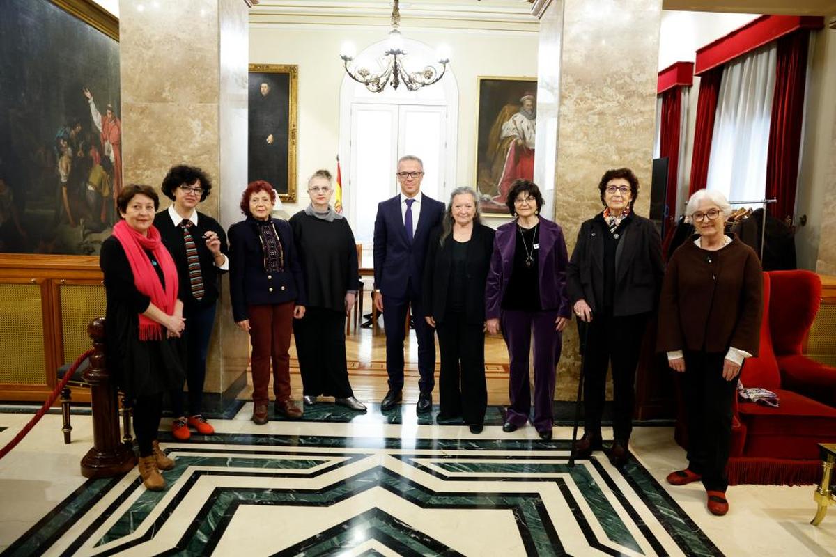 Los versos de la poetisa salmantina Ángela Serna toman protagonismo en el Senado