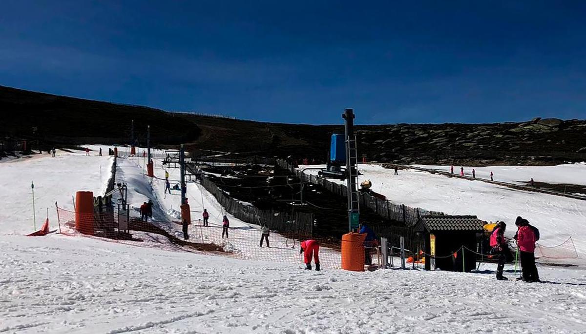 Las lluvias se han llevado por delante la nieve acumulada en la Sierra de Béjar