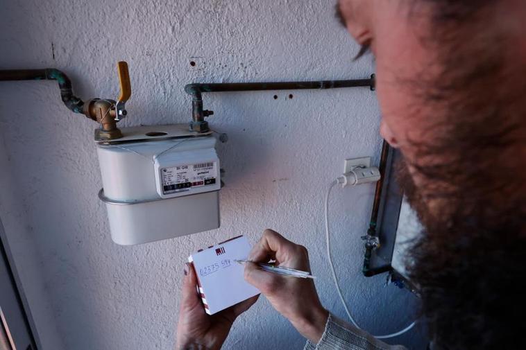 Una factura de gas de 664 euros en una vivienda deshabitada: errores de medición que disparan las facturas