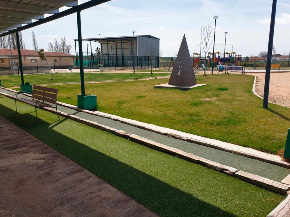 El parque de “Los Pajaritos” es un pulmón verde de más de 400 metros cuadrados