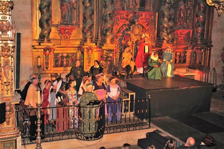 Los vecinos de Villares, en la representación teatral en honor a la reina Berenguela.